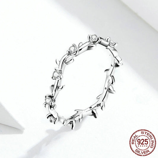 Branch of love Ring
925 Sterling Silver